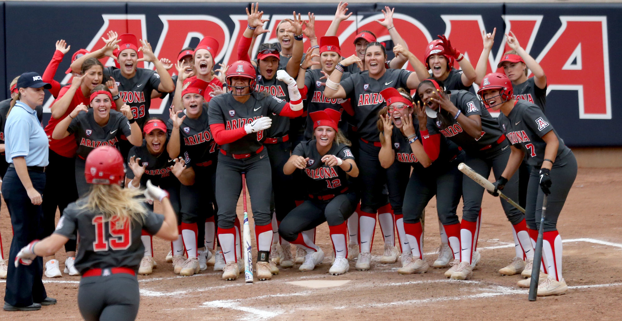 052019-spt-ua softball-p2.jpg